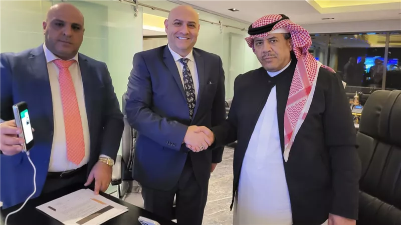 موقع الصفحة الأولى