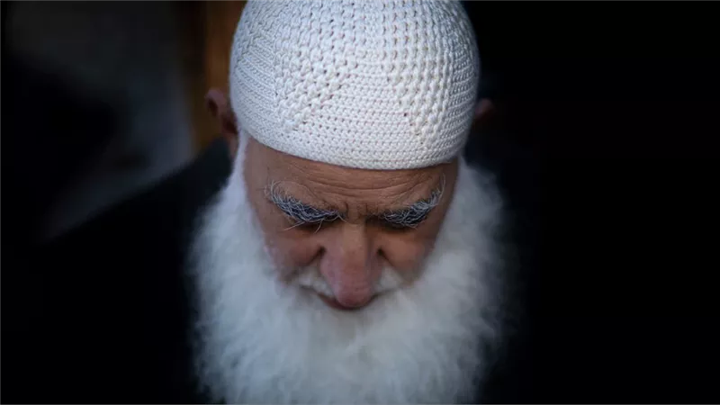موقع الصفحة الأولى