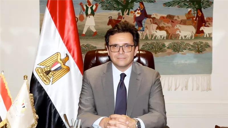 وزير الثقافة يعلن فتح المتاحف والمسارح للجميع ببلاش وخصومات على إصدارات الوزارة