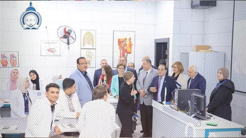 وفد مجلس الشيوخ يشيد بجامعة الريادة للعلوم والتكنولوجيا وإنجازاتها الأكاديمية والتنموية المتميزة