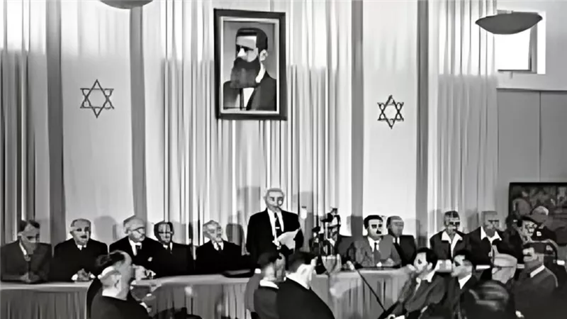 الدكتور محمد خالد القعيد يكتب : الاضطهاد بين الأشكال والأسباب