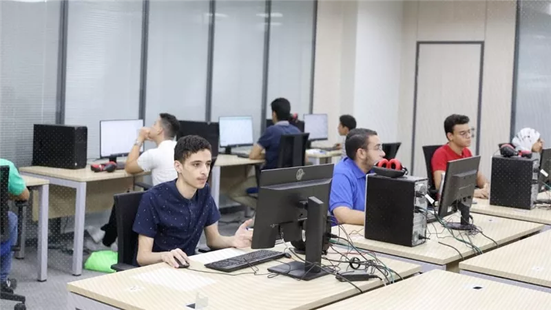 في المرحلة الثانية من التنسيق.. أماكن شاغرة بكليات القمة والمعاهد العليا