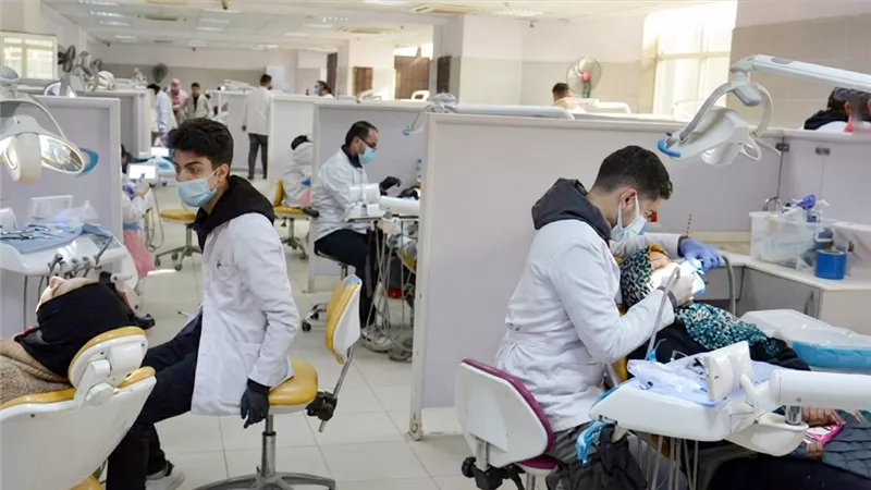 عندما يصبح المريض مستغلاً للطبيب ..الحالة بـ500 جنية وعلاج مجانى لكل الأقارب