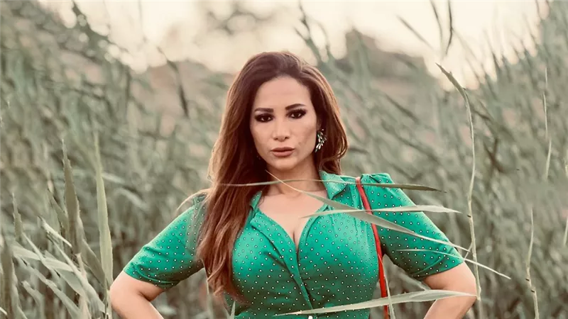 غادة طلعت تكشف معاناة الفتيات من «العنوسة» في مسلسل «روج أسود»