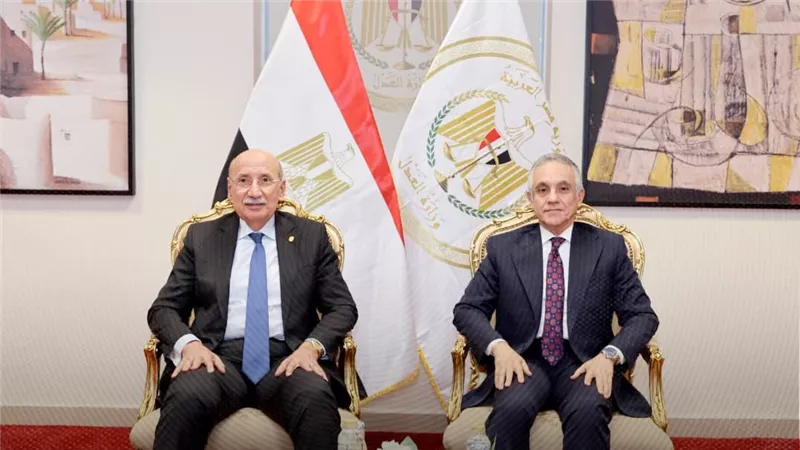 موقع الصفحة الأولى