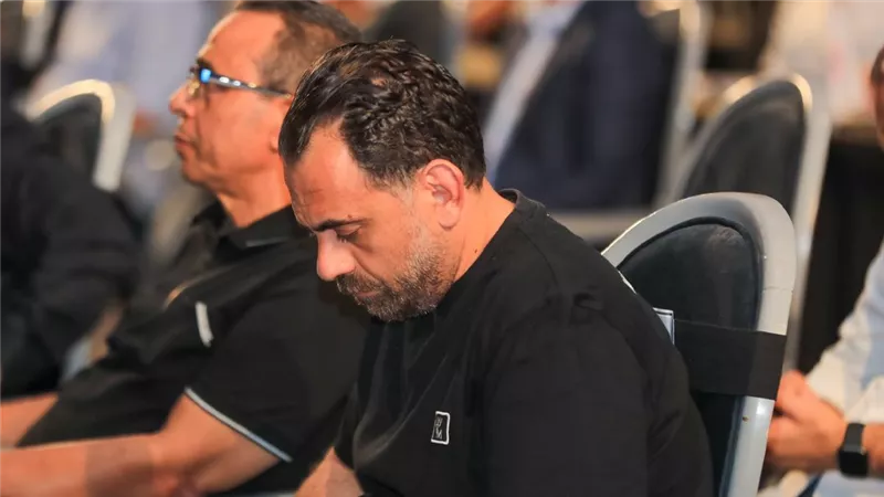 الصفحة الأولى تكشف.. 3 شروط لجون إدوارد مقابل البقاء في الزمالك 