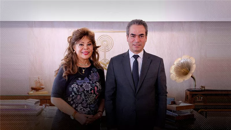 الفنانة صفاء أبو السعود تقدم نماذج مضيئة في البرنامج الإذاعي الجديد (الملهمون)
