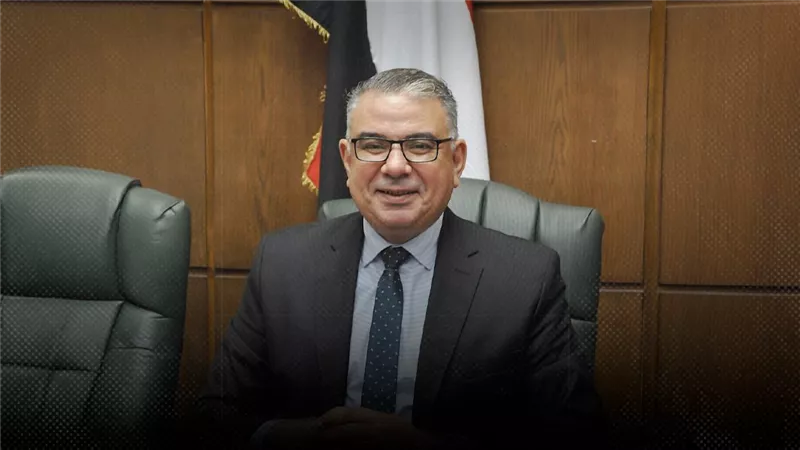 «تجارة» عين شمس تعلن فتح باب التقدم لبرامج الدراسات العليا المهنية 