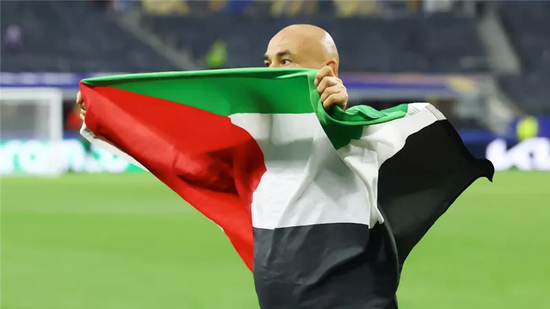 3 أسباب جعلت حسام حسن بطلاً في عيون الشعب الفلسطيني.. التفاصيل الكاملة
