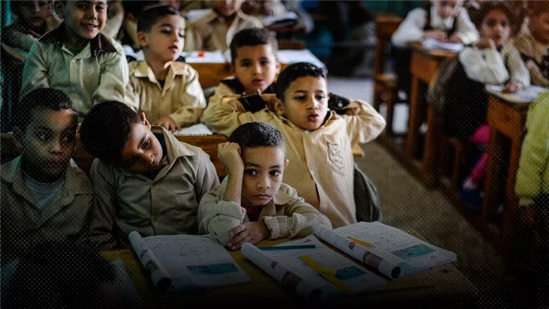 مدارس بلا عمال.. أزمة تهدد التعليم ومطالب بإنقاذ الفصول من كارثة بيئية