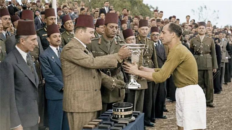 قصة إنطلاق النسخة الاولى للدورى المصرى على يد الملك فاروق بعد نكبة 48