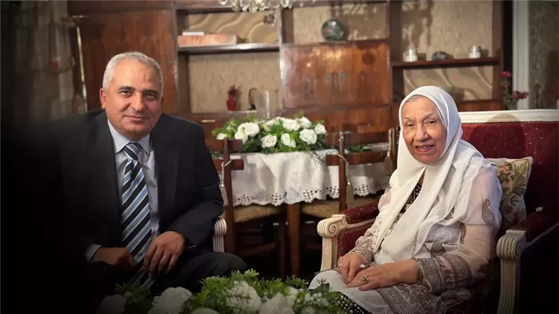 رائدة الفيزياء النووية لطفية النادي في ضيافة إذاعة الشرق الأوسط الخميس المقبل
