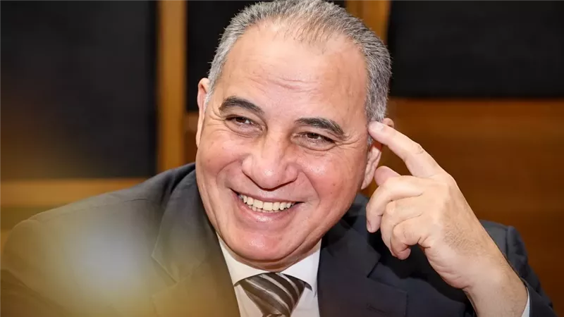 القاضى أحمد الزند.. من رئاسة نادى القضاة لوزارة العدل  معارك لم تنته